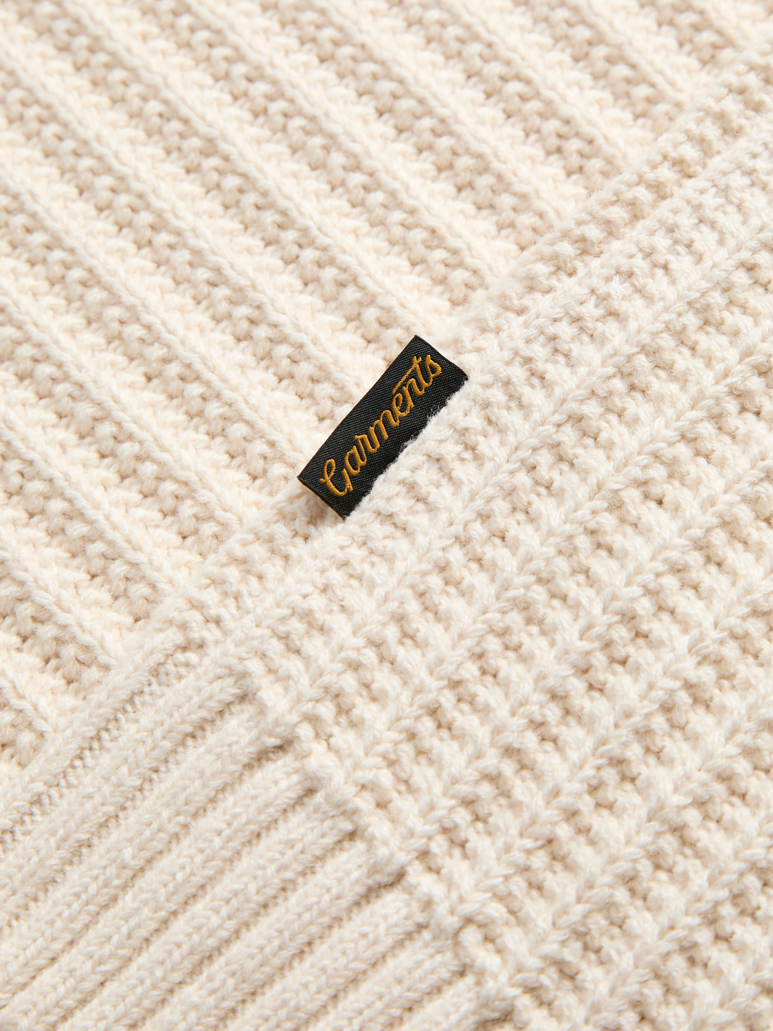 model_shot-detail